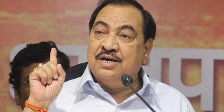 या संस्थेच्या प्रॉपर्टी मातीमोल भावात घेतलेल्या नेत्यांचे रेकॉर्ड देईल- खडसे