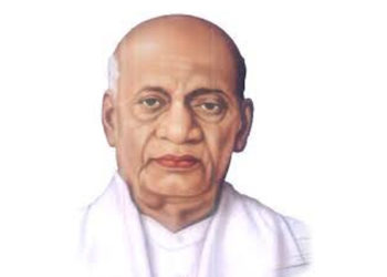 सरदार पटेल, महर्षी वाल्मिकी यांना अभिवादन