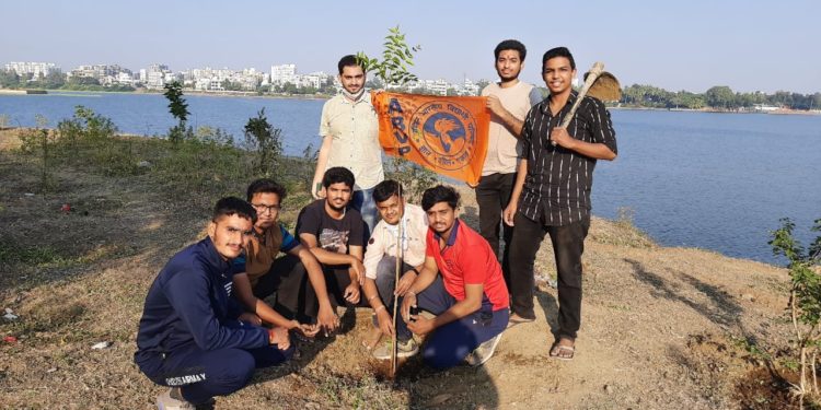 अभाविपतर्फे दिवाळी निमित्त पर्यावरण संवर्धनाचा कार्यक्रम