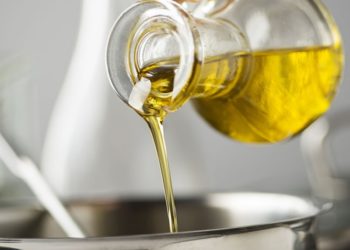 खाद्यतेलाच्या किंमतीत २०-३०% पर्यंत झाली वाढ