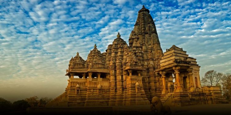 Breaking: सोमवारपासून मंदिरांसह सर्व धार्मिक स्थळे उघडणार