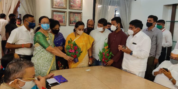 मुलांमधील व्यसनाधीनता थांबविण्यासाठी करणार उपाय