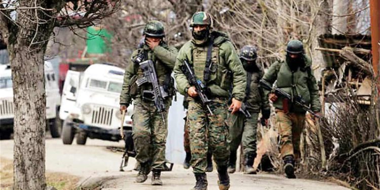 जम्मू-काश्‍मीरात वेळीच आयईडी स्फोटके शोधून घातपाताचा मोठा डाव उधळला