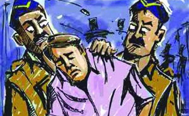 जळगावातील सबजेलमधून फरार आरोपी पहुर पोलीसांच्या जाळ्यात