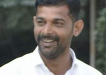 भाजपा जिल्हाध्यक्षांकडून महाजन यांचा बचाव कशासाठी?