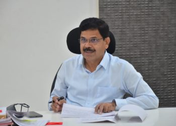 महसुल वसुलीचे उद्दिष्ट वेळेत पूर्ण करण्यासाठी नियोजन करावे - विभागीय आयुक्त