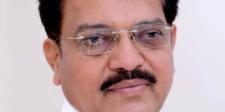 जिल्हा भूमिअभिलेख कर्मचाऱ्यांप्रकरणी आ. राजूमामा भोळेंची तक्रार