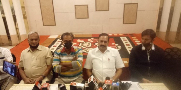 राज्य सरकारची दिशाभूल करत खटोड बंधूंनी केला ३० कोटींचा घोटाळा