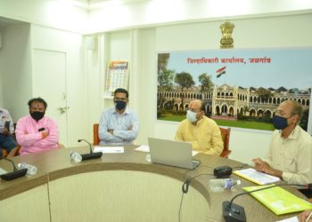 महाआवास अभियानात जळगाव जिल्हा आघाडीवर राहण्यासाठी सर्वांनी प्रयत्न करावे - ना. गुलाबराव पाटील