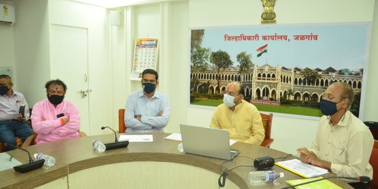 महाआवास अभियानात जळगाव जिल्हा आघाडीवर राहण्यासाठी सर्वांनी प्रयत्न करावे - ना. गुलाबराव पाटील