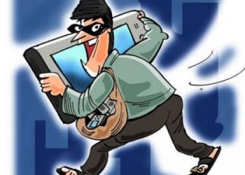 जळगावातील एमआयडीसी कंपनीतून तीन मोबाईल लांबविले