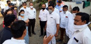 पथदिवे, रेल्वे बोगद्यासंदर्भात तात्काळ कार्यवाही करा!