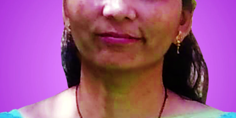 एकलगीत स्पर्धेत गोदावरी सीबीएसईच्या रंजना कदमबांडेचे यश