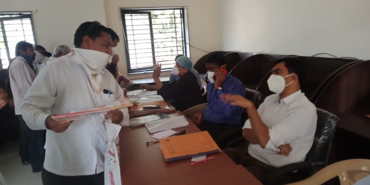 शासकीय वैद्यकीय महाविद्यालय, रुग्णालयात दिवसभर २९१ दिव्यांगांची तपासणी