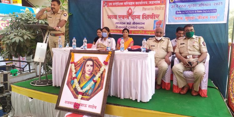 राष्ट्रीय रस्ता सुरक्षा अभियान निमित्त रक्तदान शिबिराचे आयोजन