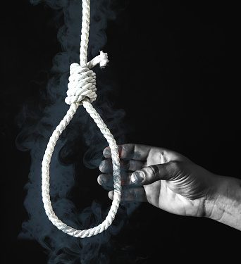 राष्ट्रवादीतून शिवसेनेत गेलेल्या नगरसेवकाची आत्महत्या