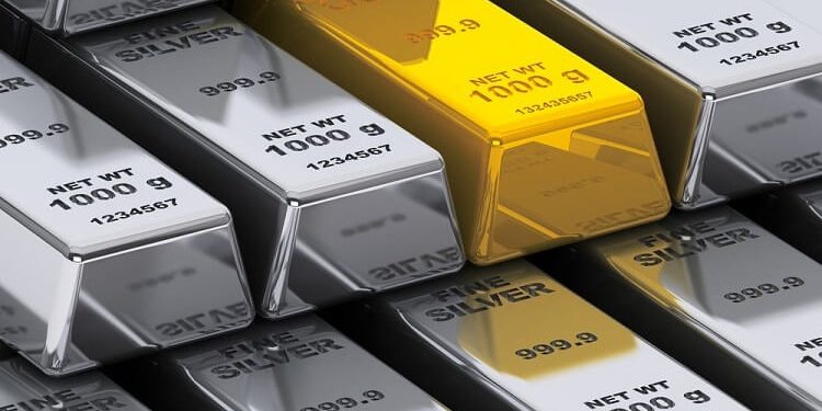 सोन्याचा भाव पुन्हा वधारला, चांदीत घसरण, जाणून घ्या आजचे दर