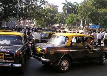 फटका : 1 मार्चपासून रिक्षा-टॅक्सीचे भाडे 3 रुपयांनी महागणार