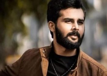 Breaking : अभिनेता श्रीवास्तव चंद्रशेखरने केली आत्महत्या