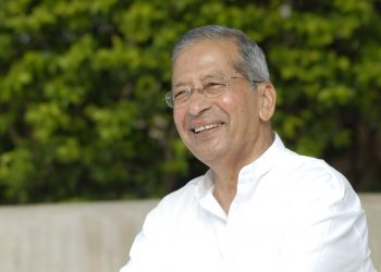 मोझ्याक आर्टमध्ये भवरलाल जैन यांचे भव्य पोट्रेट 