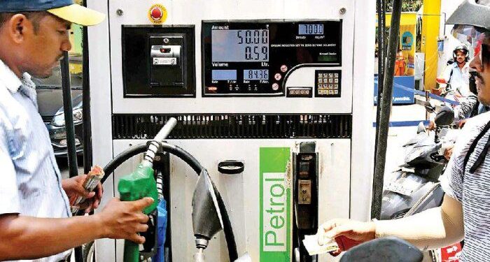 पेट्रोल-डिझेलच्या दरात पुन्हा वाढ, जाणून घ्या आजचा भाव