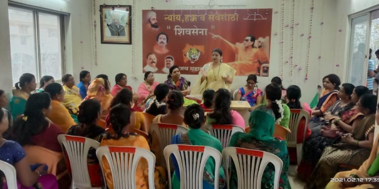 सासू- सासरे यांना स्वतःचे आई वडिलांप्रमाणे सांभाळा