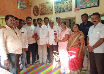 पहूर कसबेमध्ये ग्रामपंचायतीच्या सरपंचपदी आशा जाधव