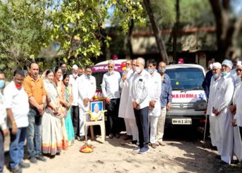 स्व. गोविंदा पाटील स्मृतीप्रित्यर्थ रुग्णवाहिकांचे लोकार्पण (व्हिडिओ)