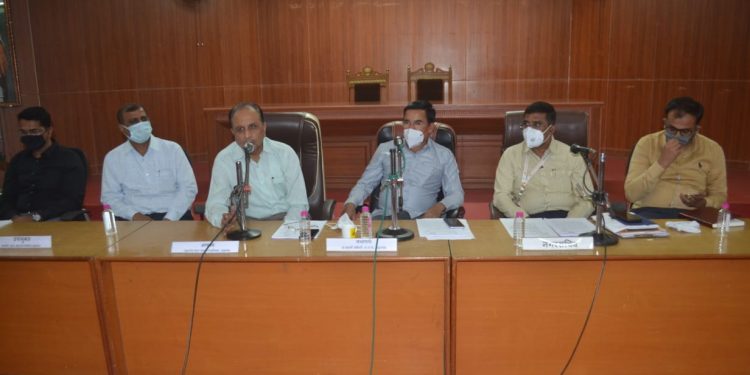 जळगाव मनपा स्थायीत अनुकंपाधारकांचा प्रश्न गाजला