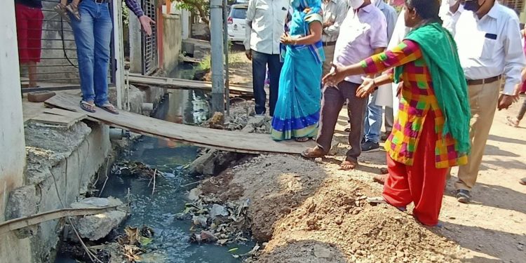 हर्षवर्धन, प्रज्ञा कॉलनीतील गटारींची कामे ८ दिवसात पूर्ण करा!