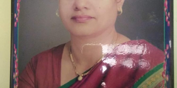 गरीब रुग्णांच्या सेवेला प्राधान्य दिलेल्या डॉक्टरांना अभिवादन