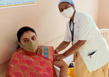 नागरिकांनी घाबरून न जाता लस घ्यावी : महापौर जयश्री महाजन