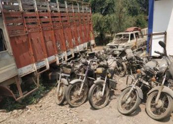 येत्या दहा दिवसांत बेवारस वाहने घेऊन जाण्याचे आवाहन