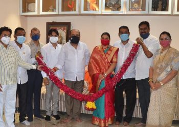 महापौर, उपमहापौरांनी घेतली पालकमंत्र्यांची भेट!