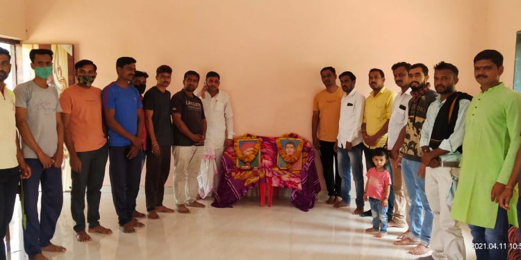 नशिराबाद येथे महात्मा ज्योतिराव फुले यांच्या जयंतीनिमित्त रक्तदान शिबिराचे आयोजन