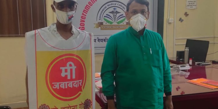 ‘मीच माझा रक्षक’ म्हणत कोल्हापूरच्या तरुणाची जळगावात कोरोनाविरोधात जनजागृती