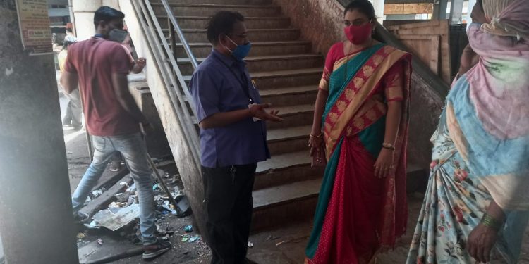 गोलाणी मार्केटच्या स्वच्छतेची महापौरांनी केली पाहणी!