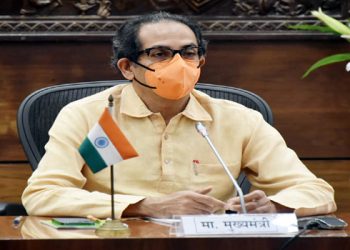 मुख्यमंत्र्यांची मोठी घोषणा, राज्यात उद्यापासून १५ दिवस संचारबंदी