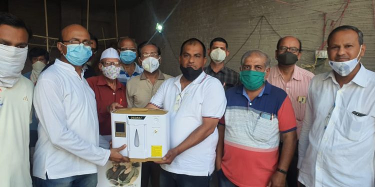 माहेश्वरी समाजातर्फे कोरोना रुग्णांसाठी 15 ऑक्सिजन मशीनची सुविधा
