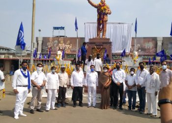 भाजपा महानगर तर्फे डॉ बाबासाहेब आंबेडकर जयंतीनिमित्त अभिवादन