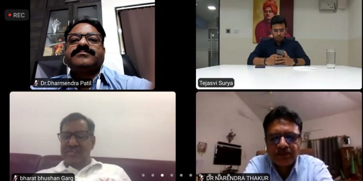 भाजपा युवा मोर्चाच्या राष्ट्रीय डॉक्टर्स हेल्पलाईन सेवेचा शुभारंभ !