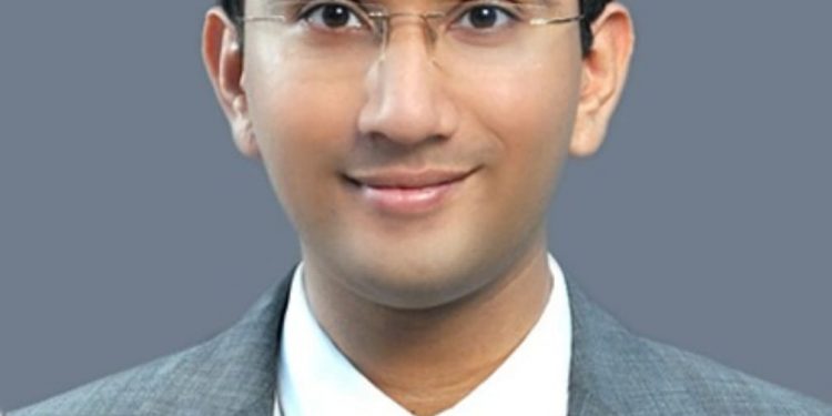 पीपल्स बँक चेअरमनपदी इंजिनिअर अनिकेत पाटील