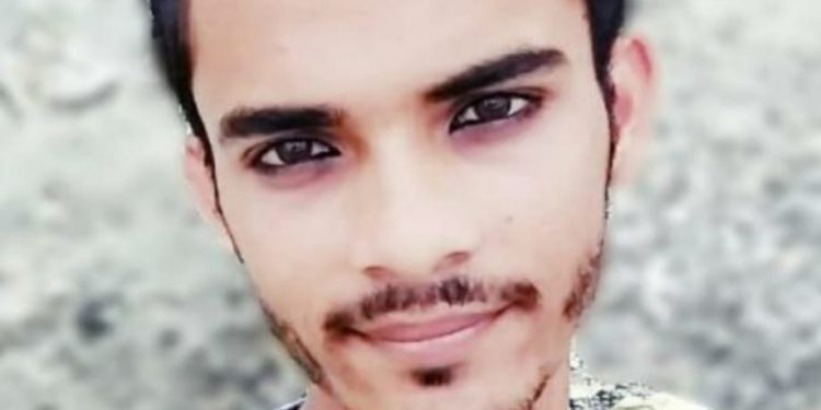 मेहरूण येथील तरुणाची मामा, पित्याच्या डोळ्यांदेखत विहीरीत उडी घेवून आत्महत्या (व्हिडिओ)