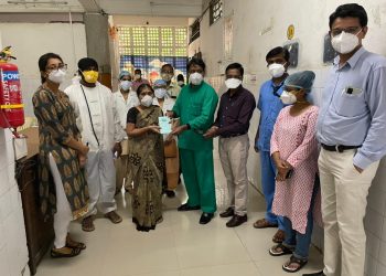 “शावैम” मध्ये सव्वा महिने यशस्वी उपचार केल्यानंतर महिलेला डिस्चार्ज