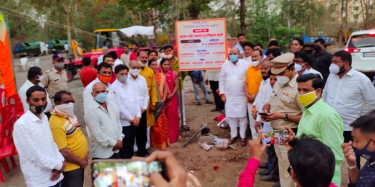 धरणगाव येथील महात्मा गांधी उद्यानाचा 2 कोटी रुपयांचा कामाचा शुभारंभ