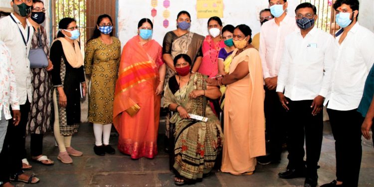 का.उ.कोल्हे विद्यालयात कोरोना लसीकरण केंद्र सुरू