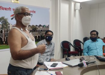 अंगाला नाणी, भांडी, लाकूड चिटकलेही अन विज्ञानही सिद्ध झाले