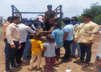 टायगर ग्रुप जळगावतर्फे आज अन्नदान व वृक्षारोपनाचा कार्यक्रम