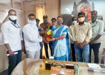 महापालिका सफाई कामगार युनियनतर्फे महापौर महाजन यांचे अभिनंदन