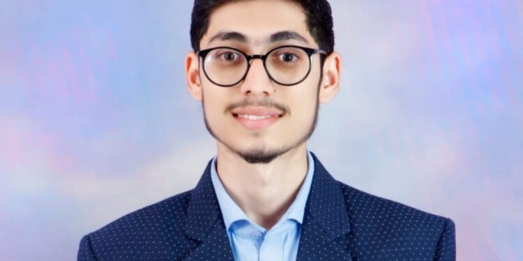 विजयन निकम यांची हैदराबाद येथे स्ट्रक्चरल इंजिनियरिंग मधील एम.टेक. साठी निवड